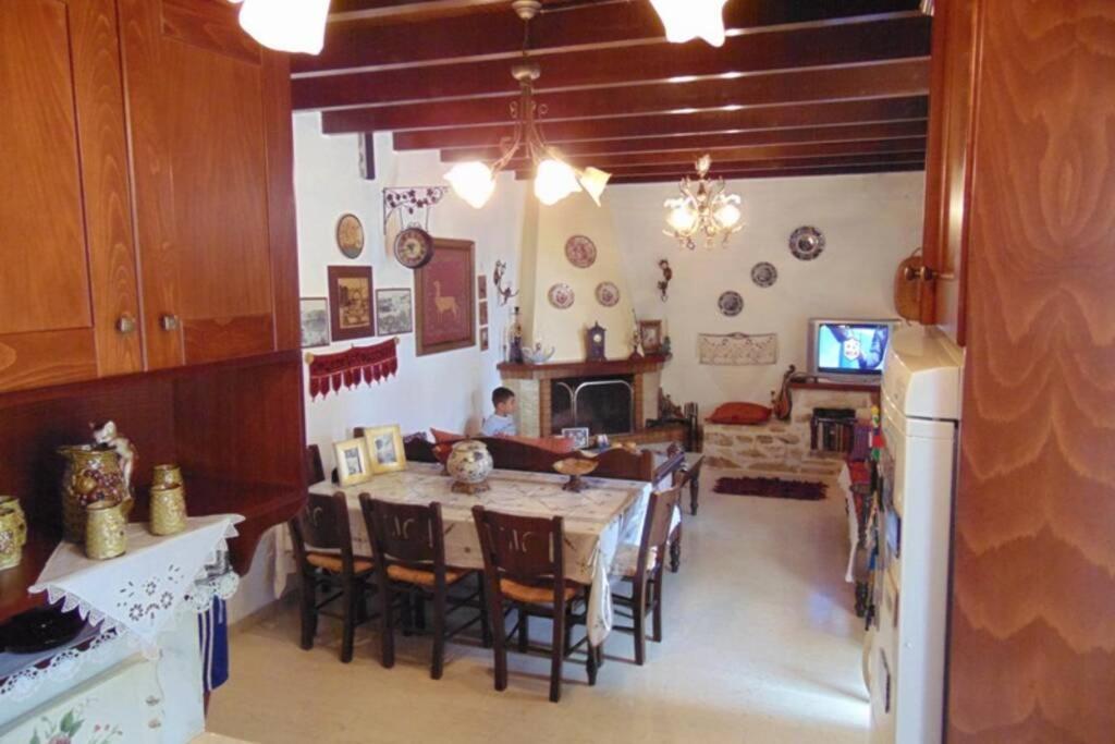 Villa Strata Kardhamiana Екстериор снимка