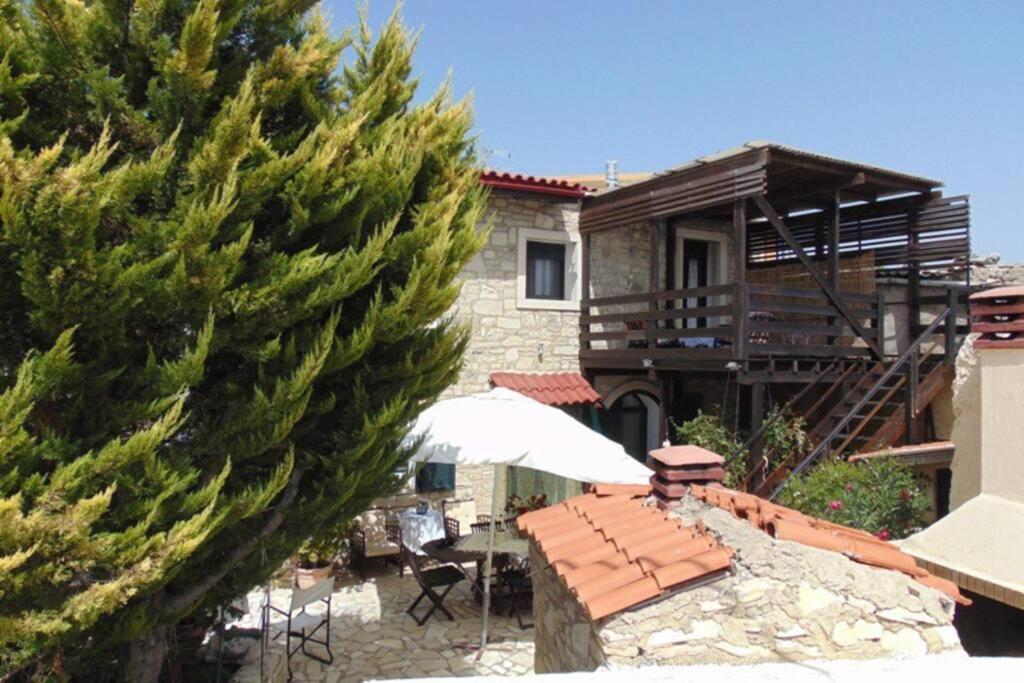 Villa Strata Kardhamiana Екстериор снимка