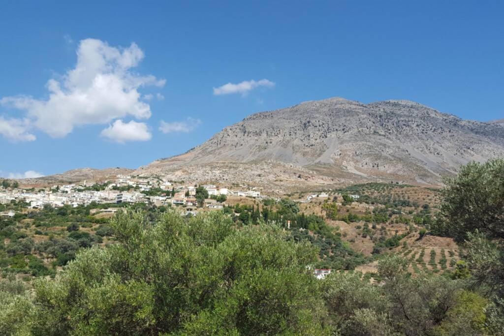 Villa Strata Kardhamiana Екстериор снимка