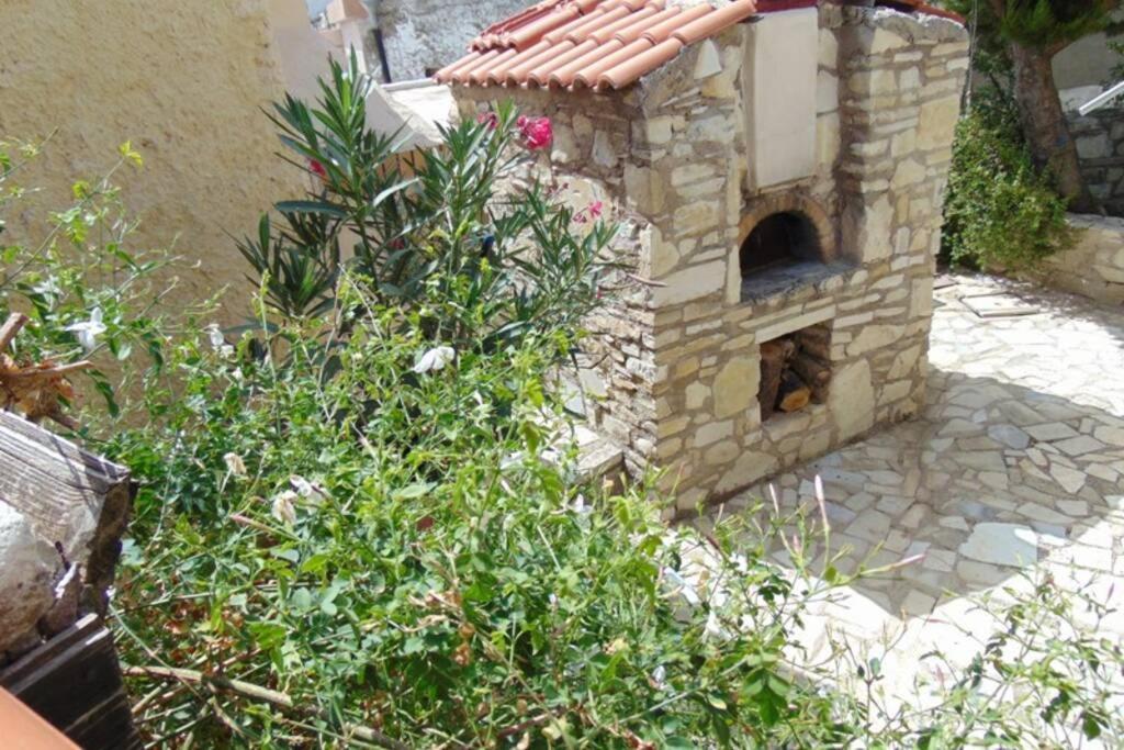 Villa Strata Kardhamiana Екстериор снимка